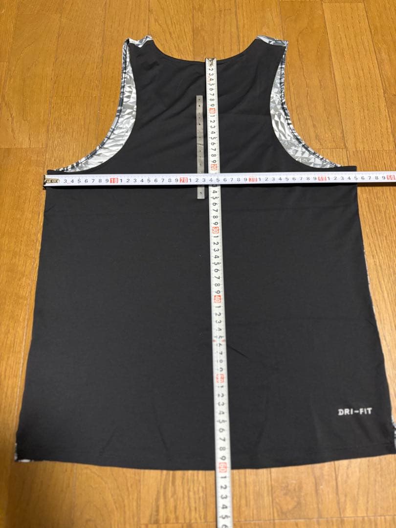 Nike DRI-FIT 幾何学模様 タンクトップ シングレットS