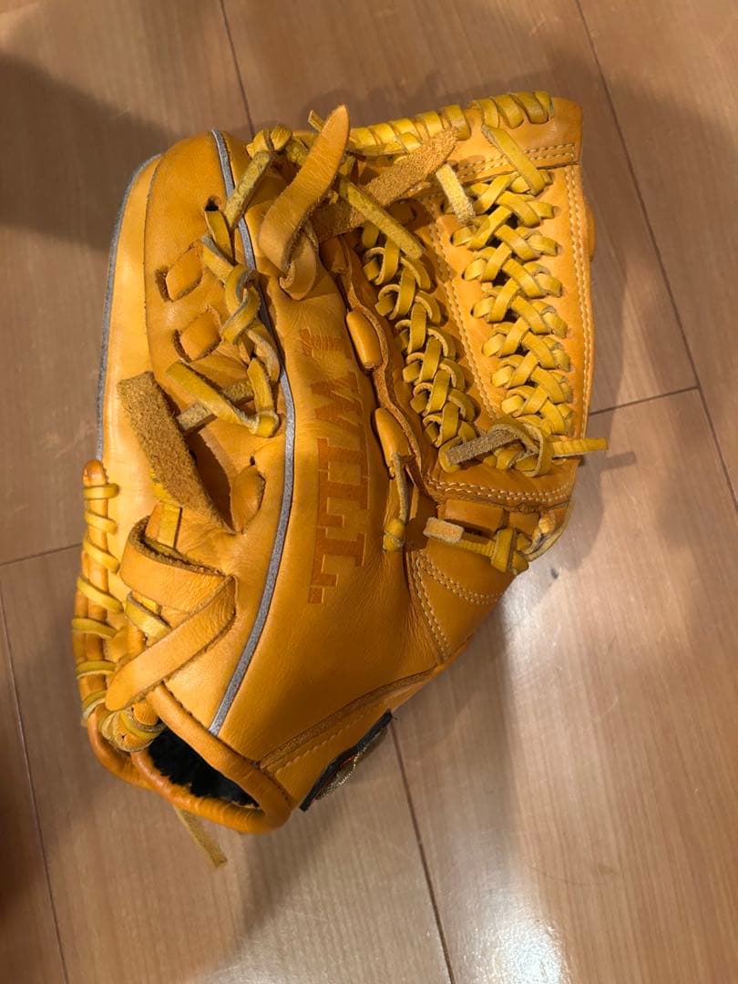 Under Armour 野球グローブ イエロー