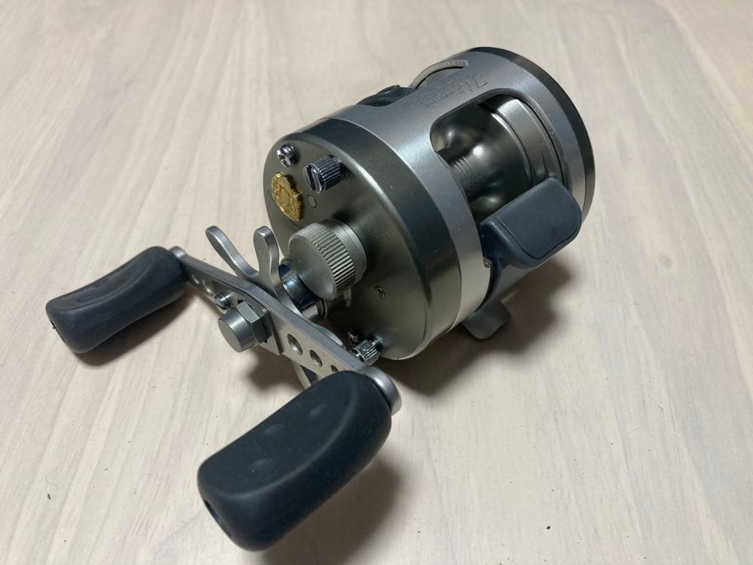 アブ　モラムSX1601Cマグ　実釣メイン機 （管理NO：102）