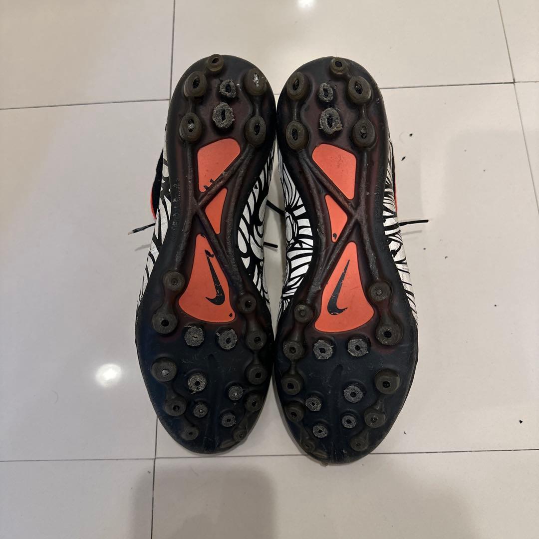 Nike ハイパーヴェノム　ファントム2 ネイマールモデル　AG-R