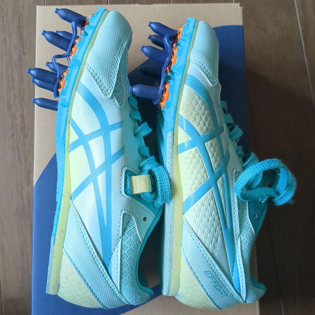 陸上初心者スパイクEFFORT13 21.5 使用一回 プレゼントつき　箱あり