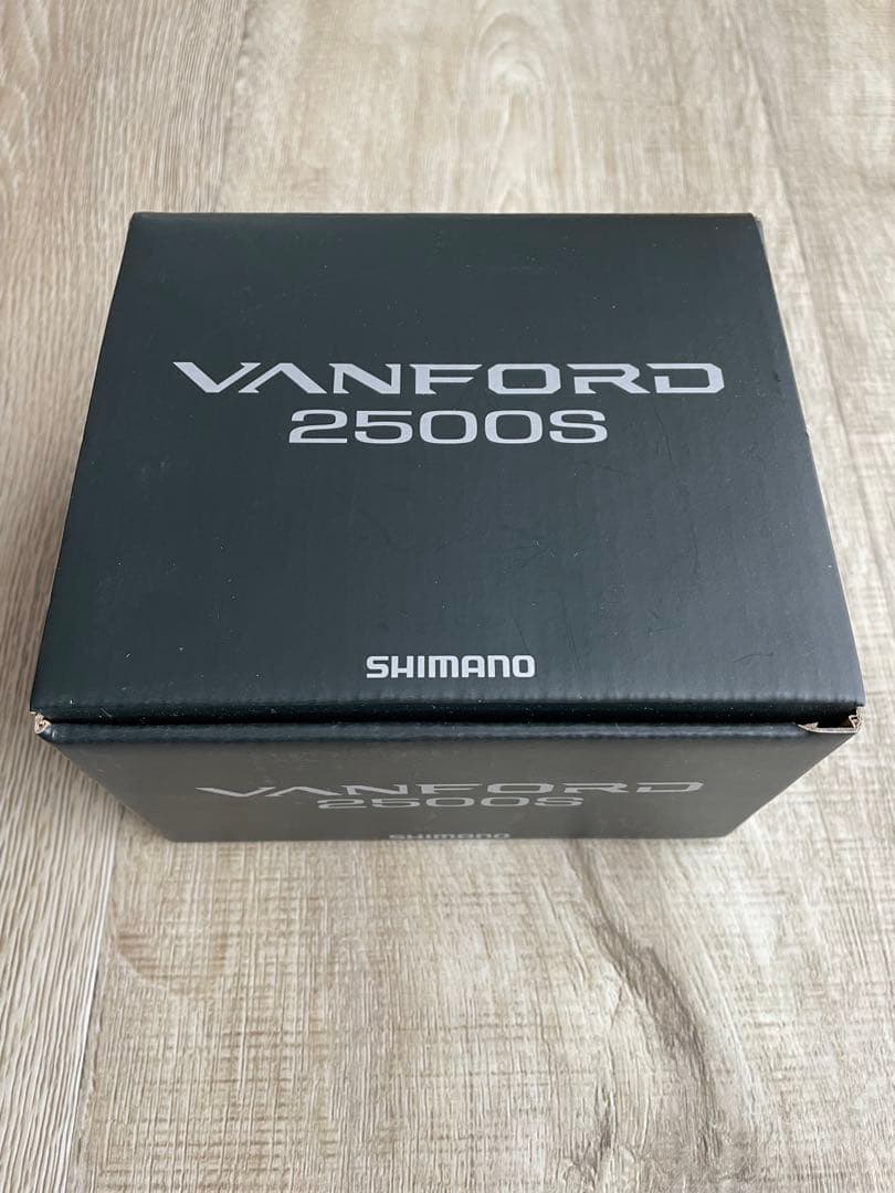 SHIMANO 20VANFORD 2500S スピニングリールUSED品