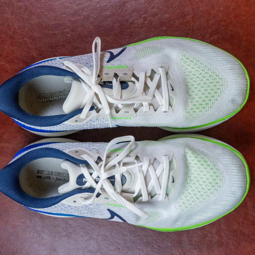 キ*イ様 ナイキ ボメロ 17 Nike Vomero 17 サイズ27.5 W