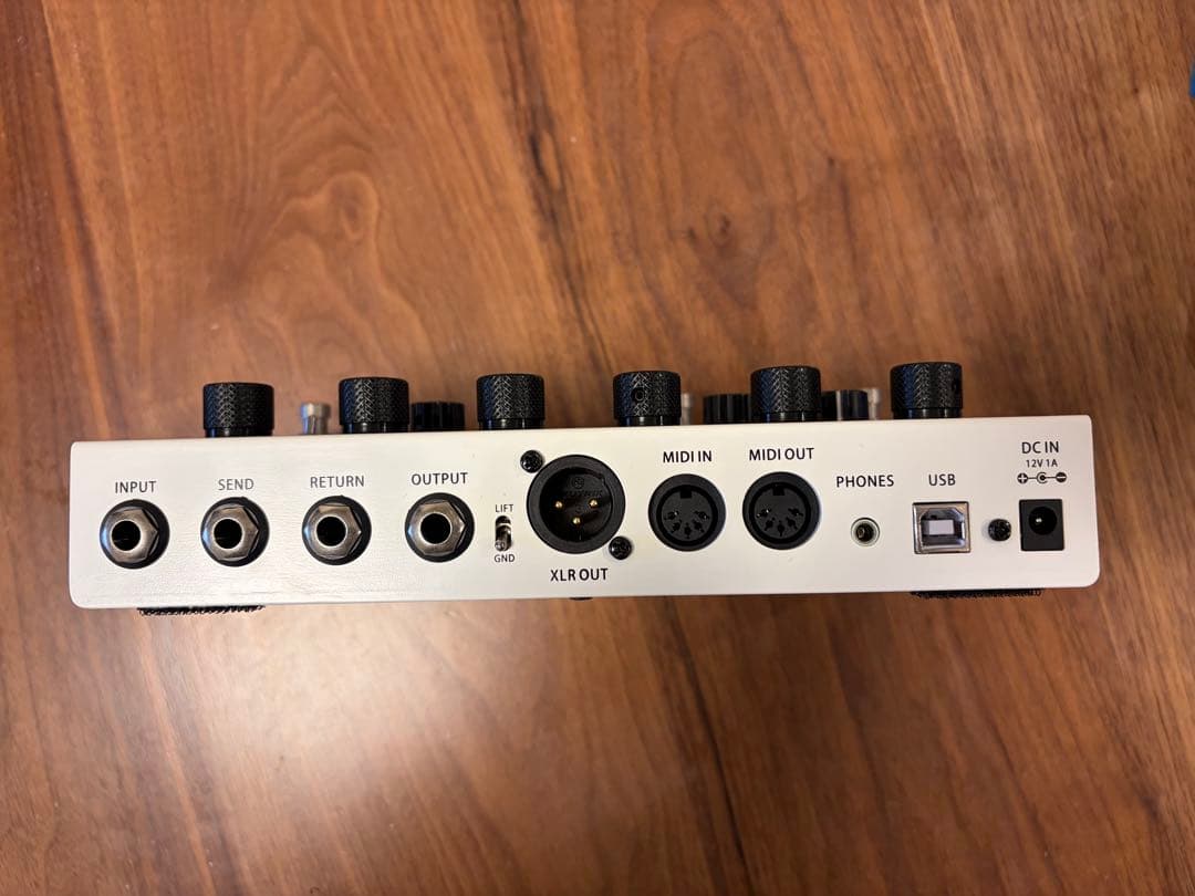 ギター Mooer Pre Amp Live