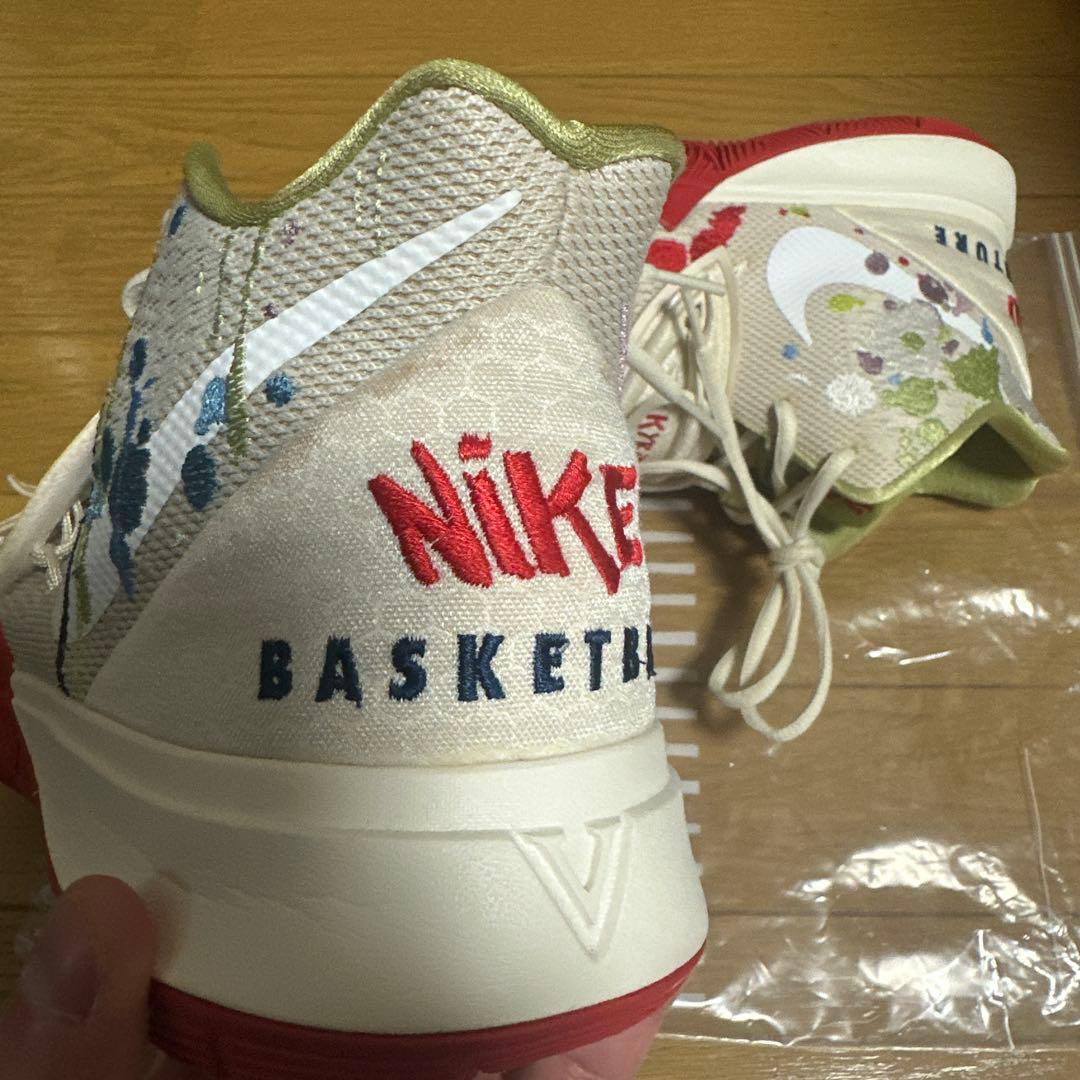 シューズ(男性用) KYRIE 5 BANDULU