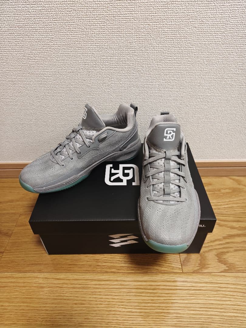 EGOZARU RIKU1 グレー バスケットシューズ