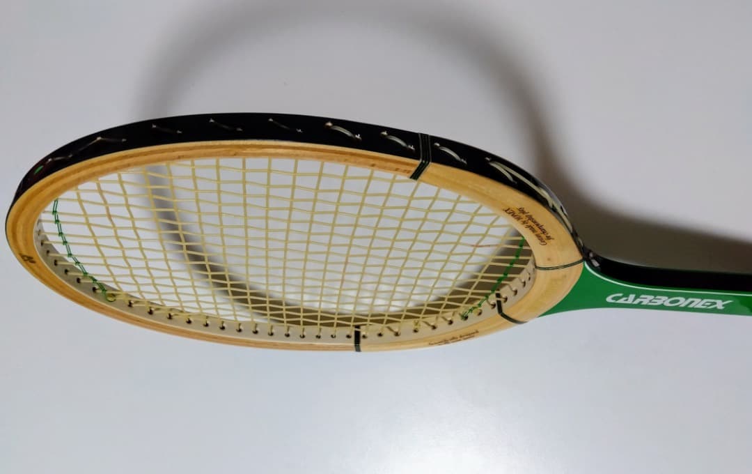 【新品/未使用】世界に誇る ヨネックスカーボネックス2 L4 希少ヴィンテージ