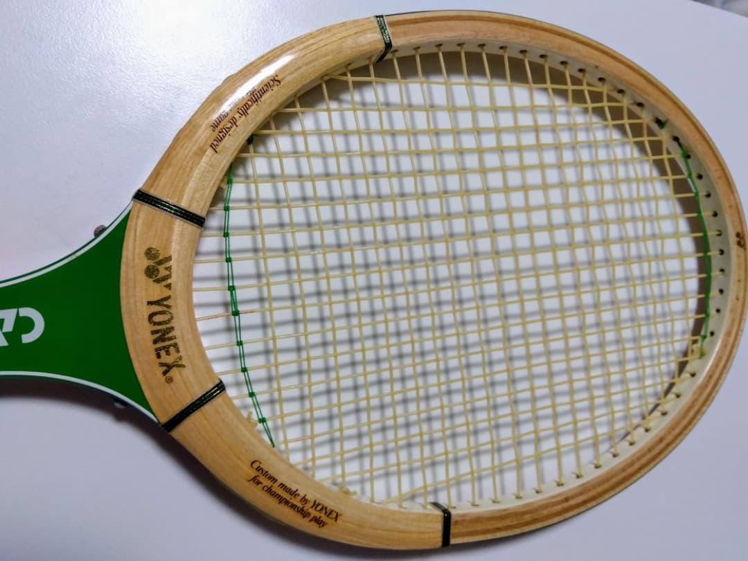【新品/未使用】世界に誇る ヨネックスカーボネックス2 L4 希少ヴィンテージ