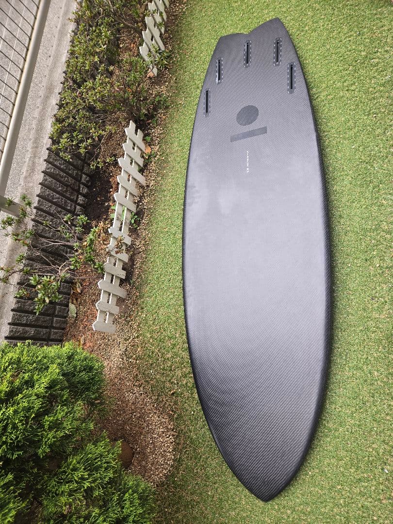 ESSENCE　カーボンサーフボード FISH FIVE　CARBON 6'0\"