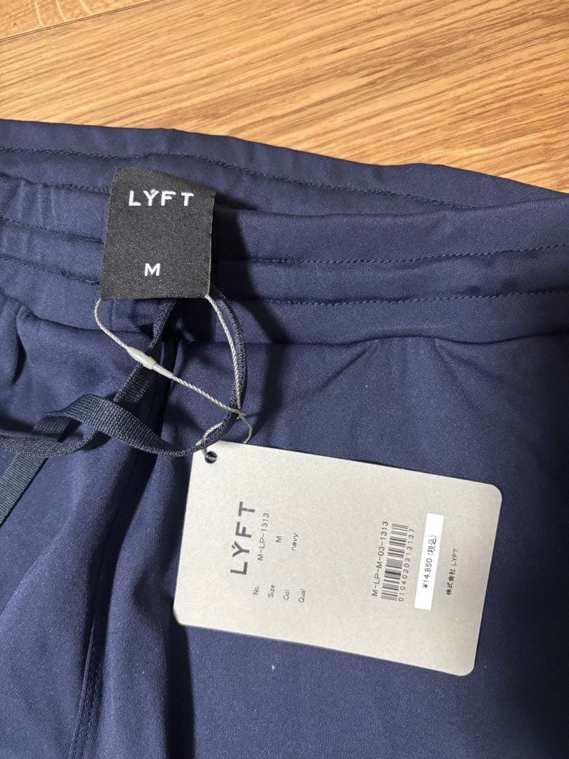 【LYFT】2WAY STRETCH TAPERED PANTS NAVY