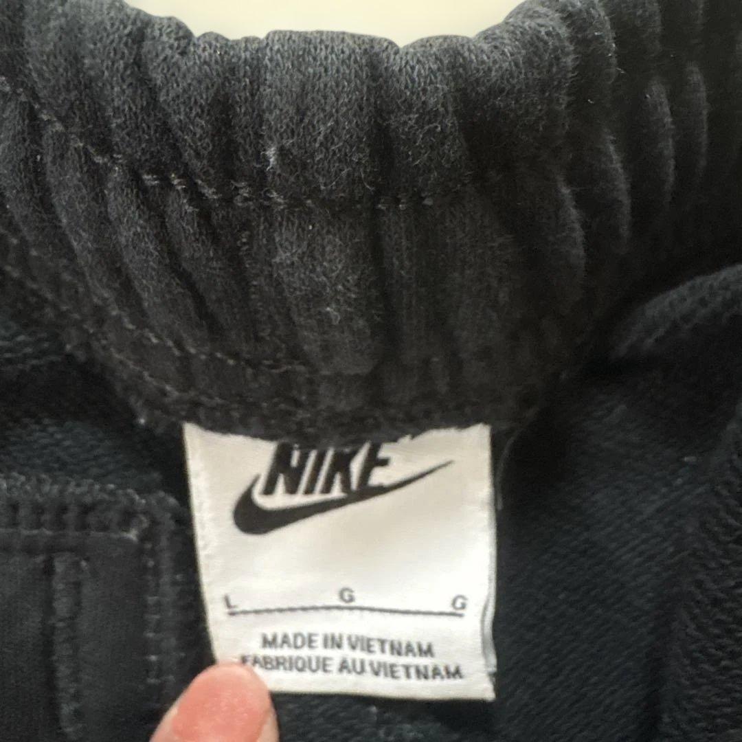 NIKE ナイキ　セットアップ　ジップアップパーカー　スウェットパンツ　人気