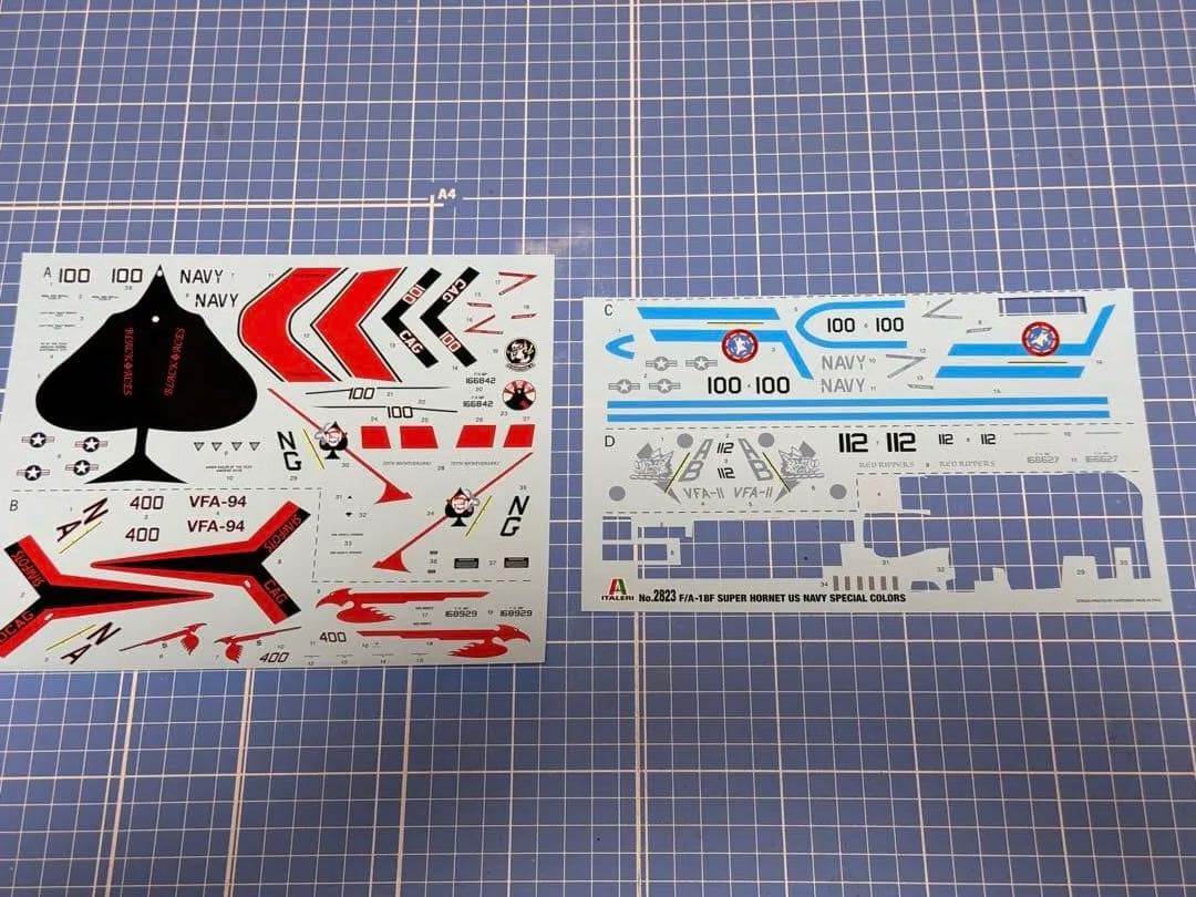 イタレリ　1/48 F18F スーパーホーネット　トップガン仕様完成品