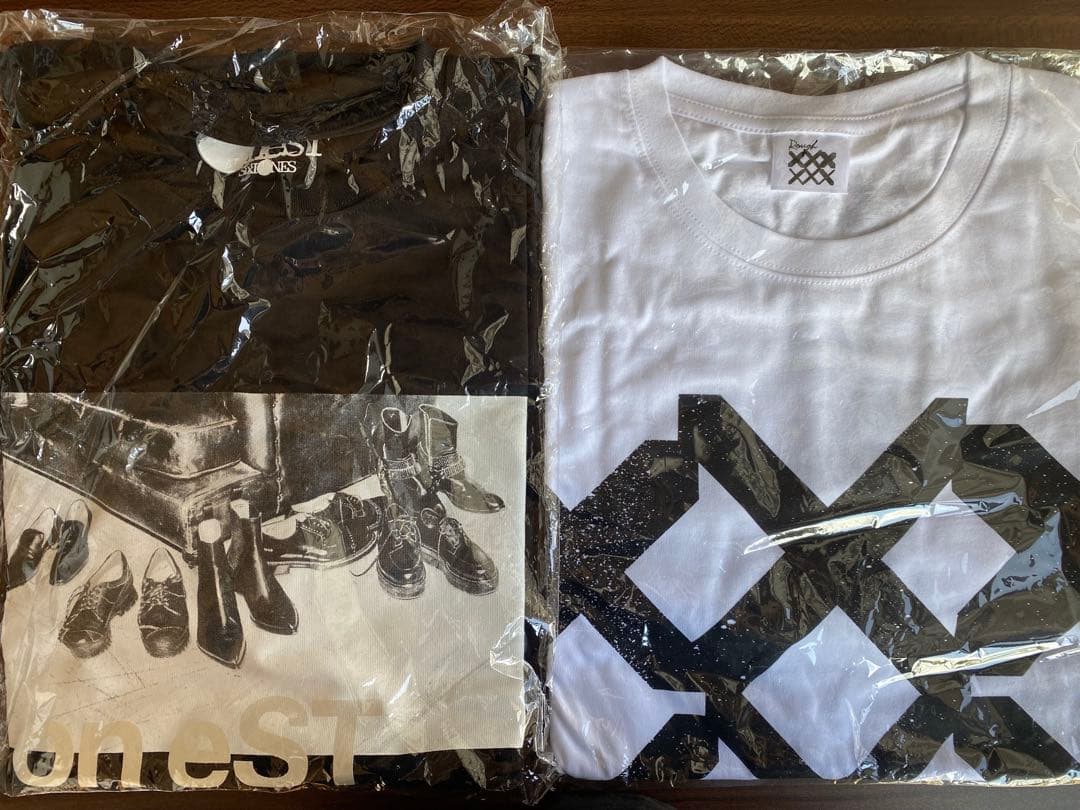 京本大我　アクスタ　缶バッジ　Tシャツ