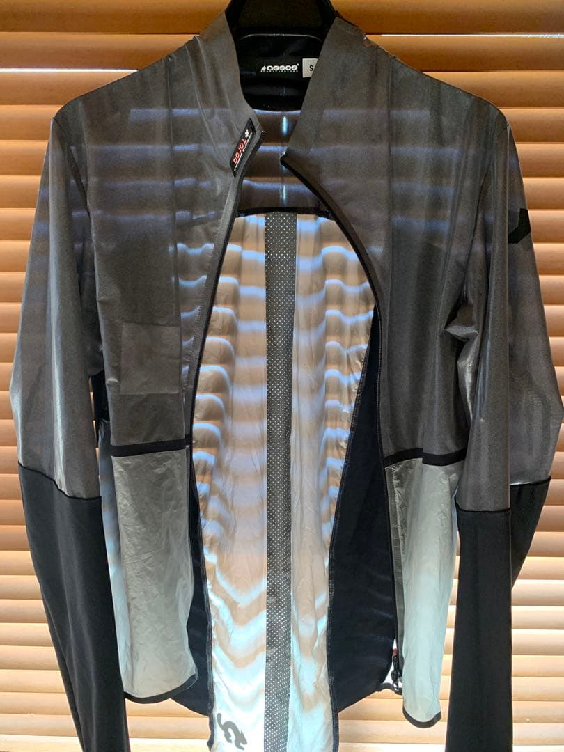 ASSOS 軽量シェルジャケット S
