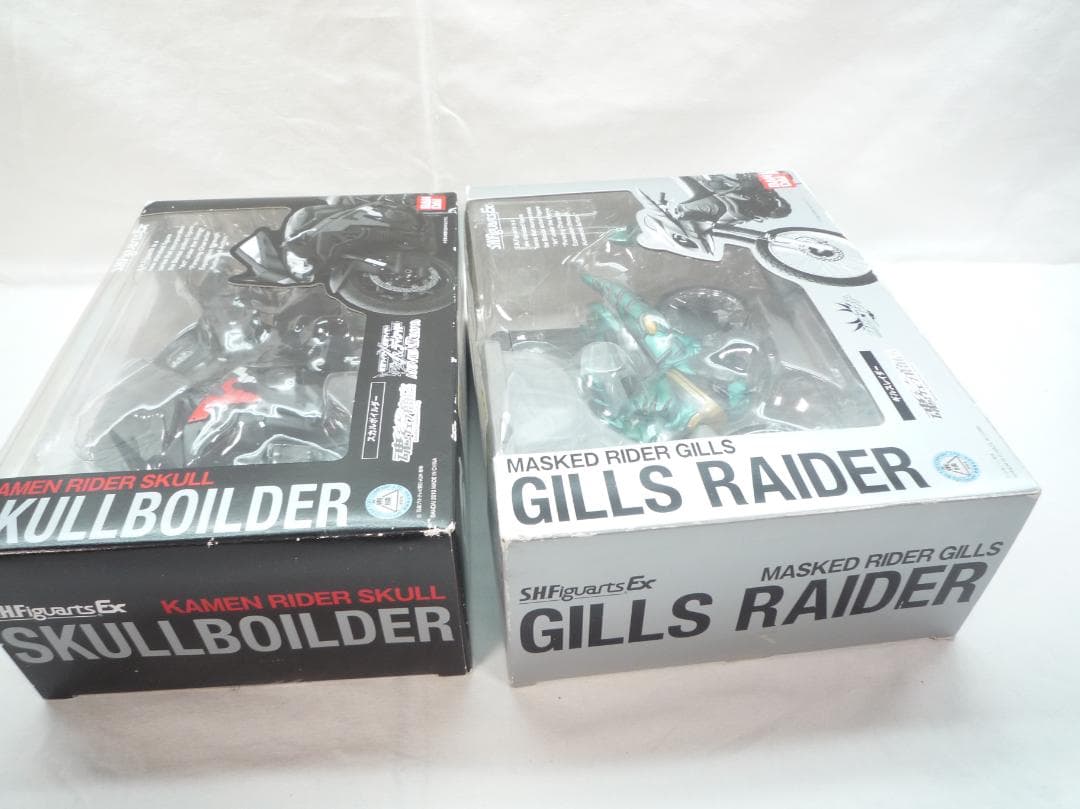 特撮 Kamen Rider Skull Skullboilder & Gills R