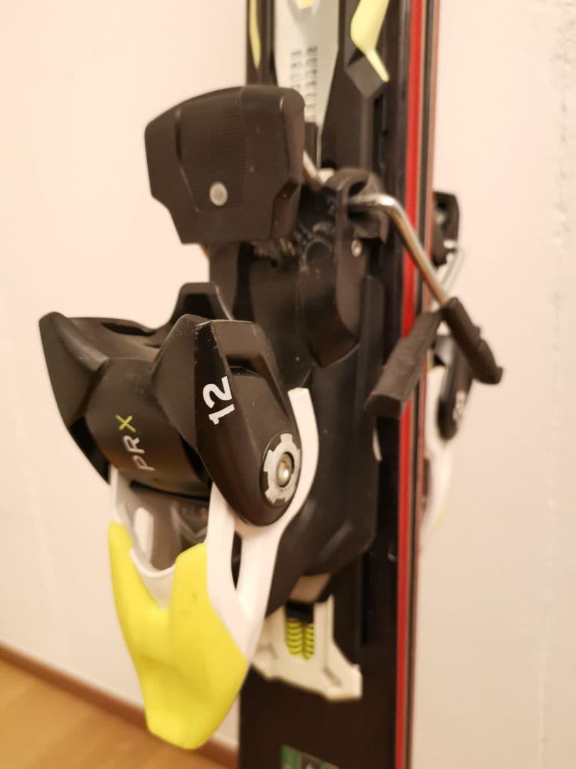 滑走少 HEAD SUPERSHAPE i.RALLY 163cm