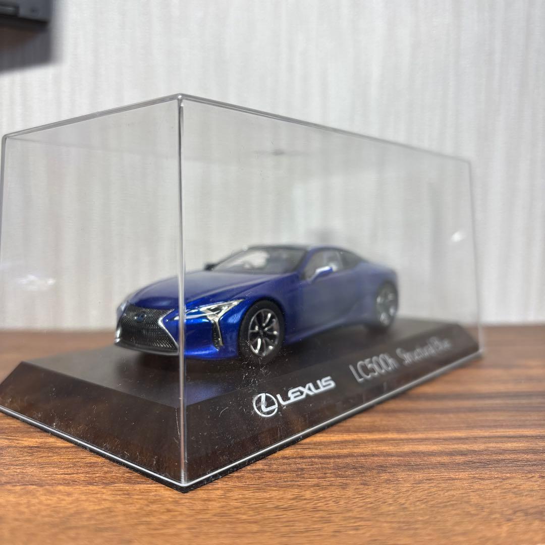 Lexus LC500h ミニカー Structural Blue