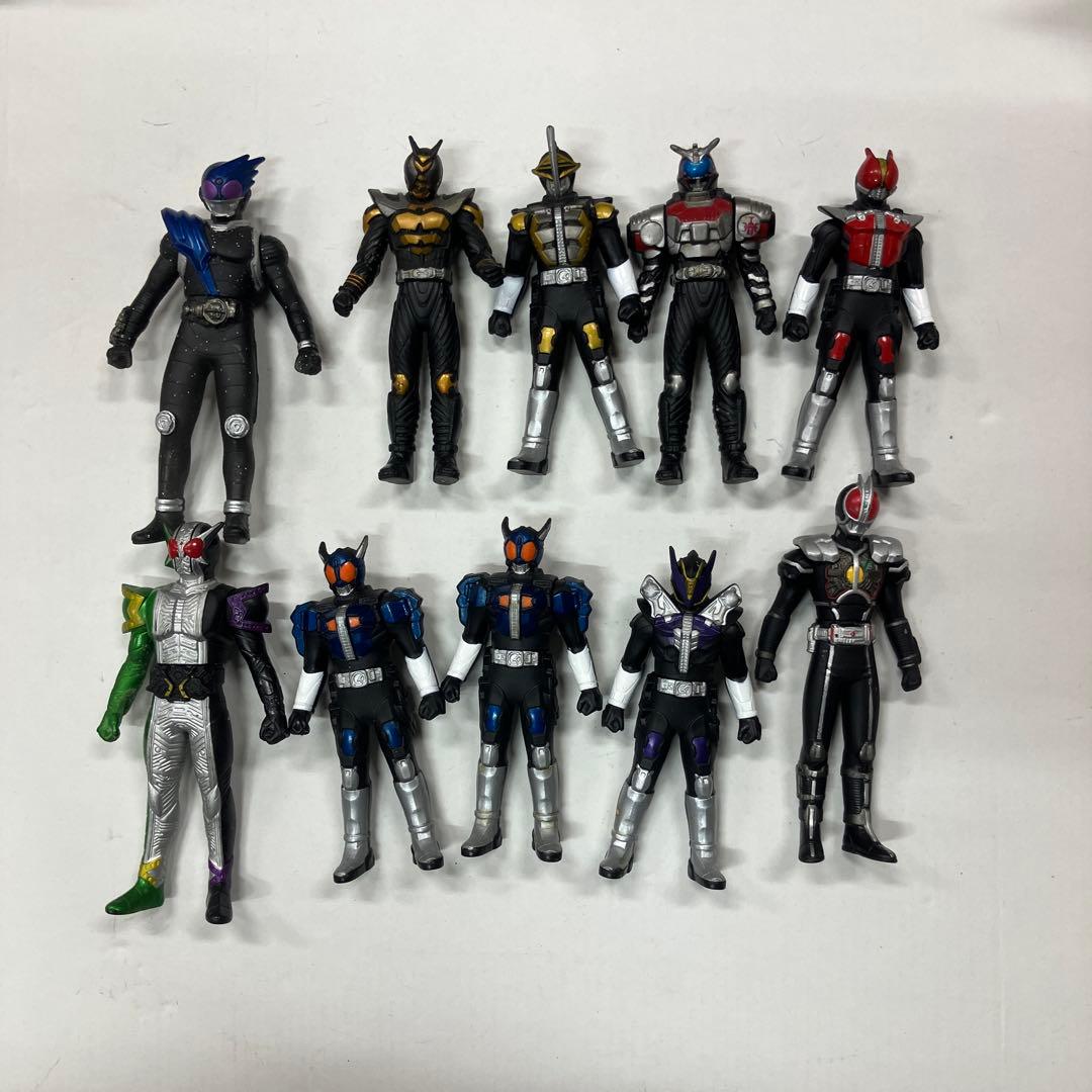 d*9様 仮面ライダー 戦隊 ウルトラマンソフビ 人形 120体以上 大量 響鬼