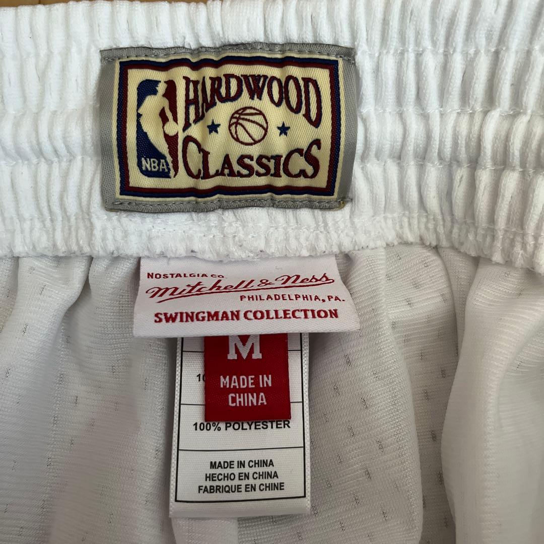 シカゴ・ブルズ mitchel&ness ショーツ
