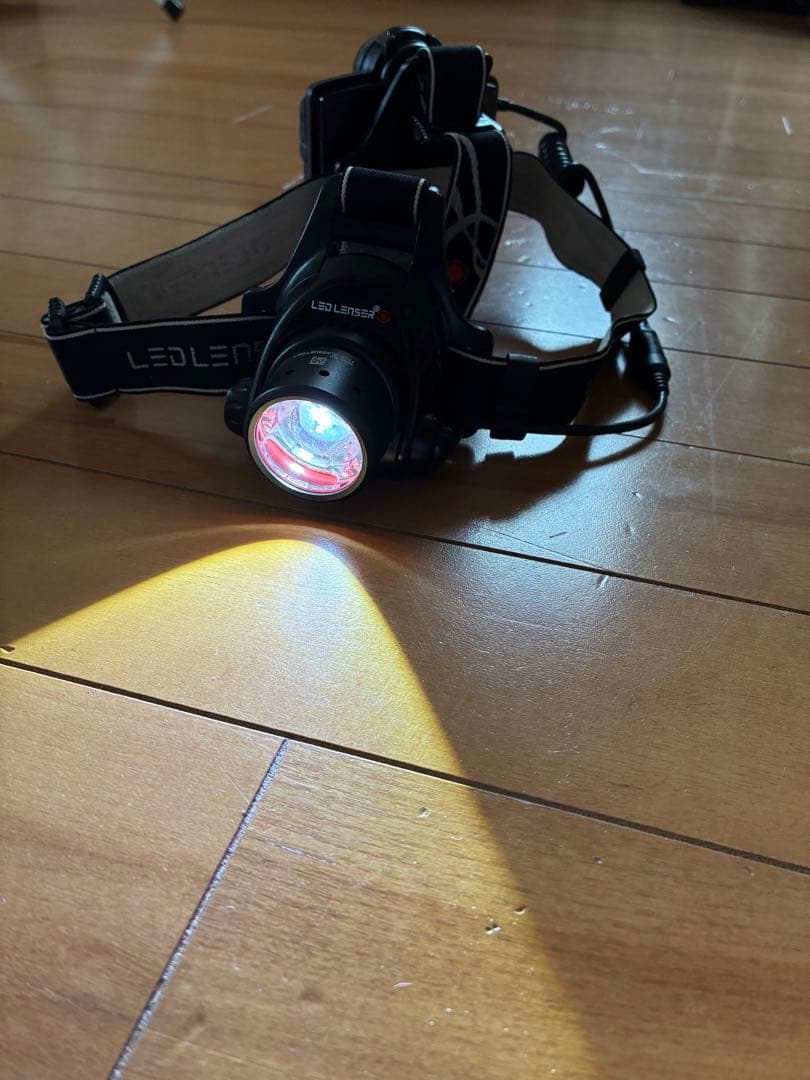 レッドレンザー　LEDヘッドライトＨ14.2 Ledlenser
