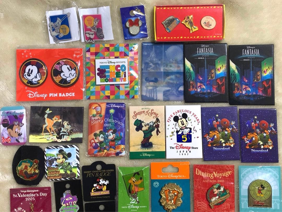 ディズニー ピンバッジ ピンズ 缶バッジ まとめ売り 89点