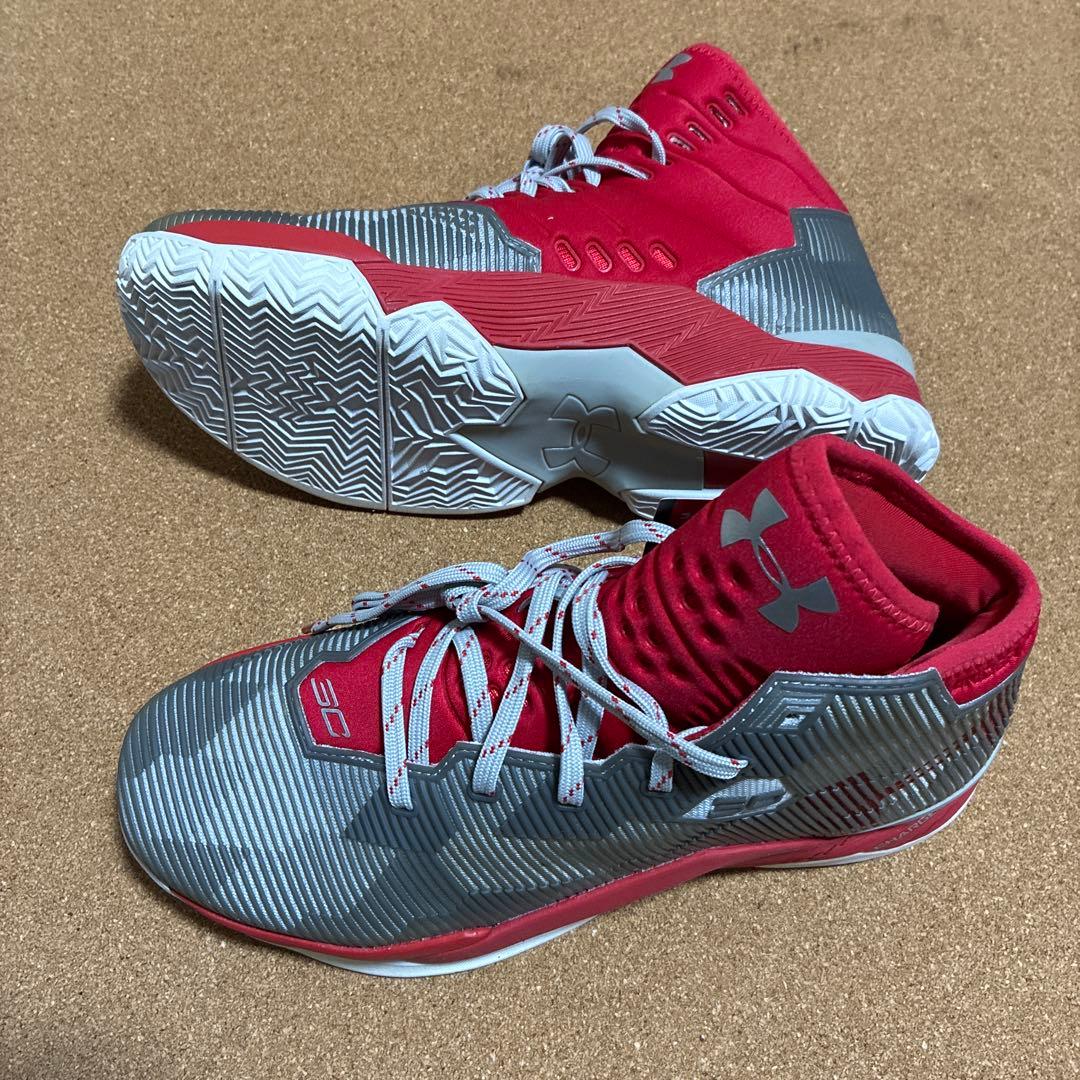[新品未使用] UNDER ARMOUR CURRY 2.5 25.5cm