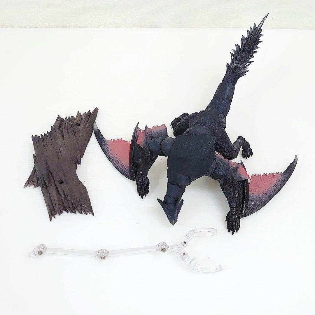 モンスターアーツ　ナルガクルガ　フィギュア　モンスターハンター
