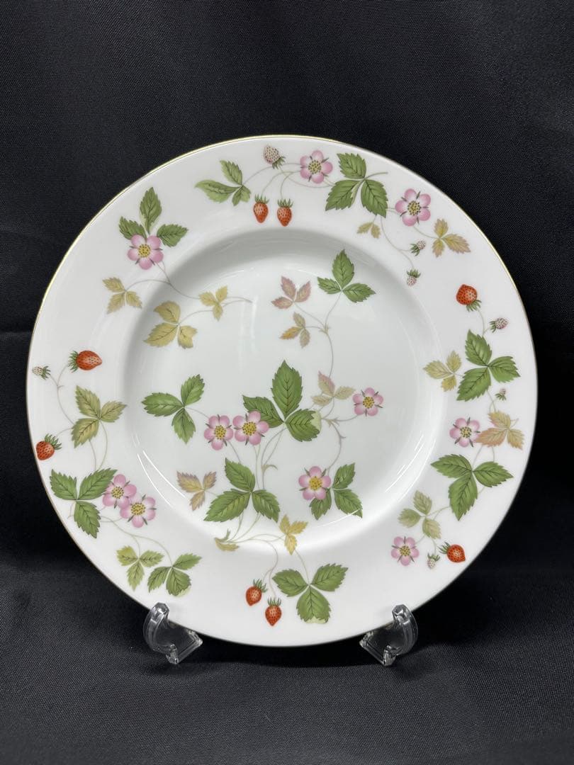 ② 【美品】 ワイルドストロベリー　プレート　27cm 3P