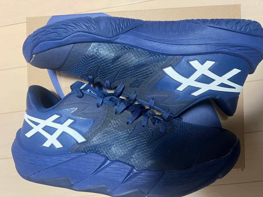 ASICS バスケットボールシューズ UNPRE ARS LOW 2