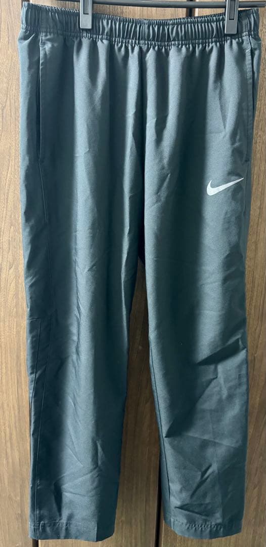 【1度しか着ていません】Nike DRI-FIT ジャージ　セットアップ　黒