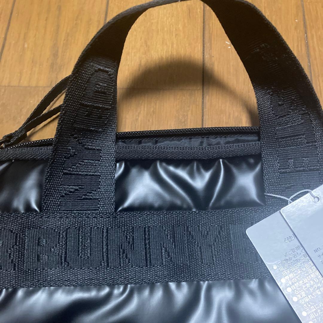MASTER BUNNY EDITION シューズバッグ新品未使用