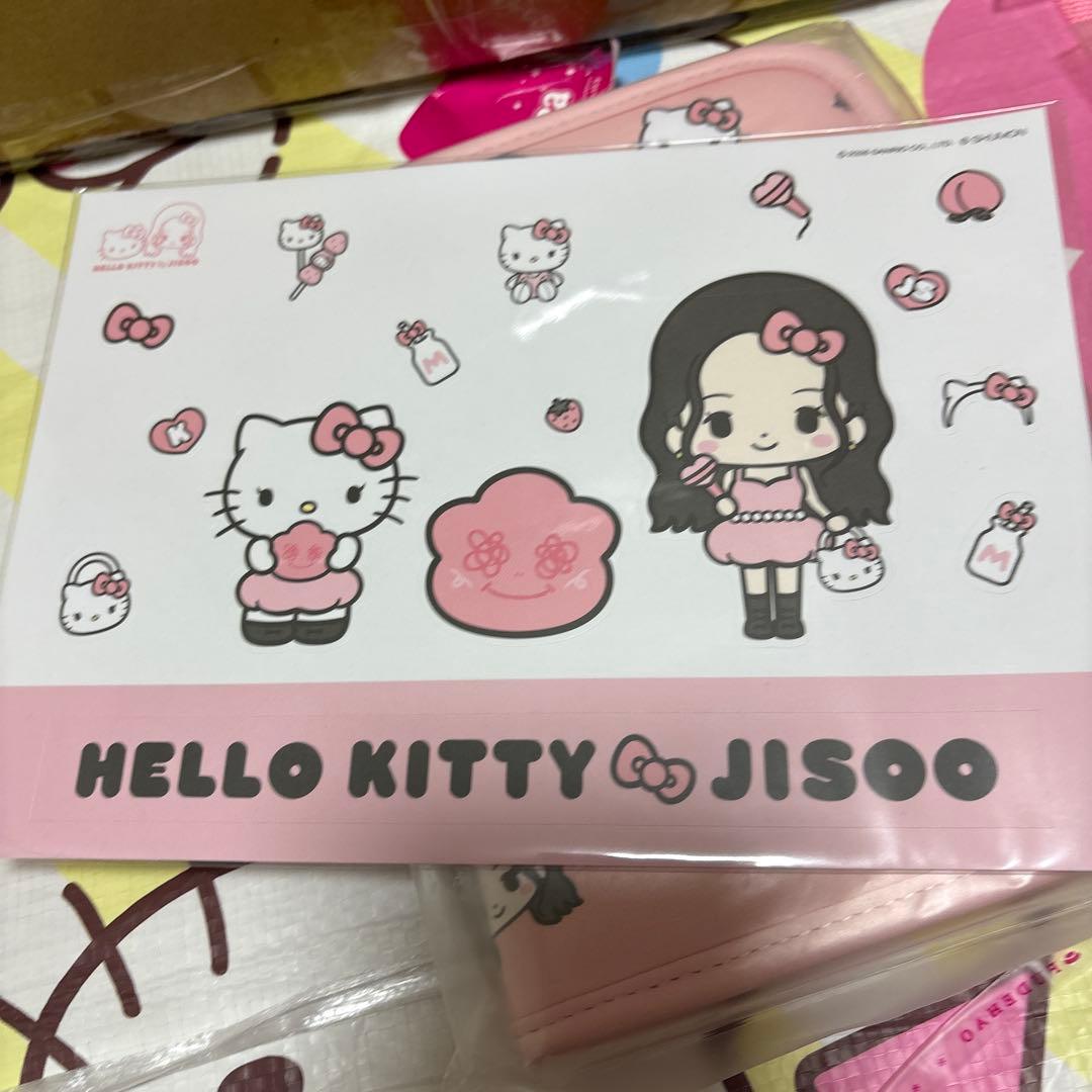 HELLO KITTY♥︎ JISOOジス キティ パスポートケース ピンク