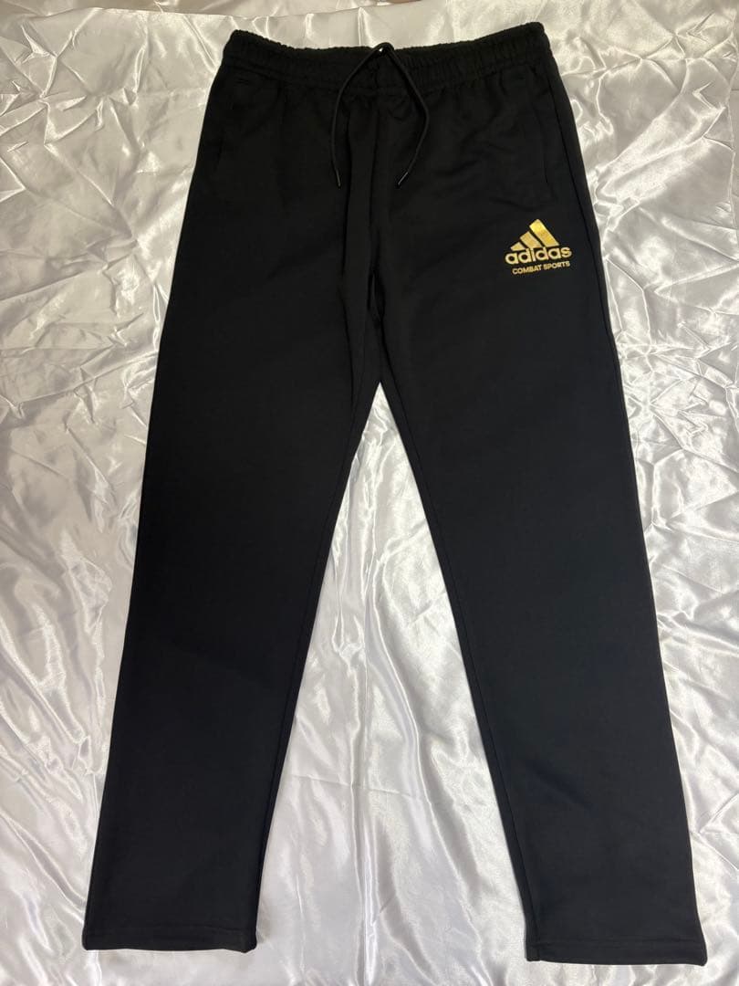 adidas COMBAT SPORTS ジャケットとパンツセット（ブラック）