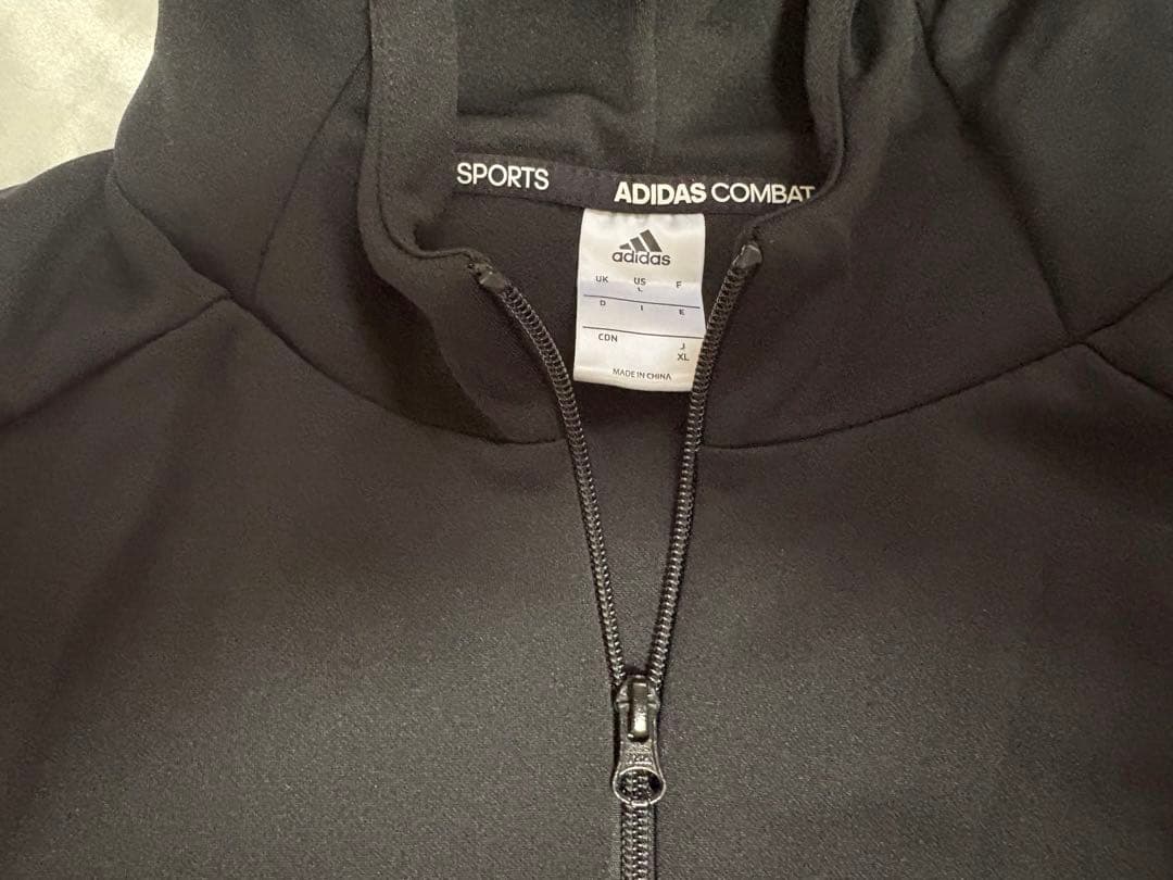 adidas COMBAT SPORTS ジャケットとパンツセット（ブラック）
