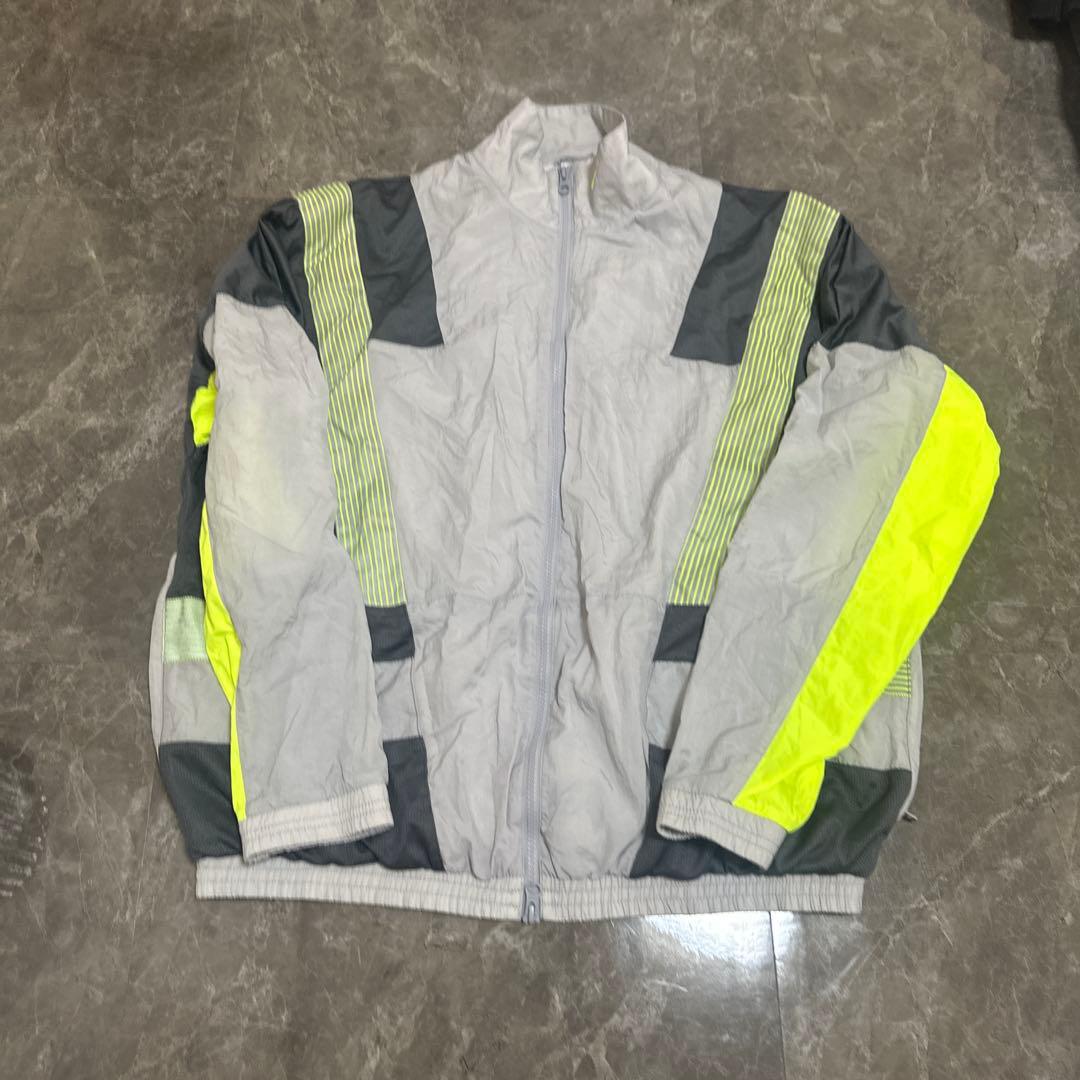 NIKE ウィンドブレーカー M グレー/イエロー