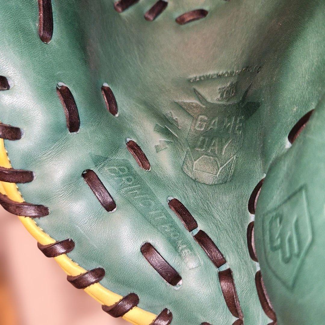 gloveworks ファーストミット　硬式　グリーン