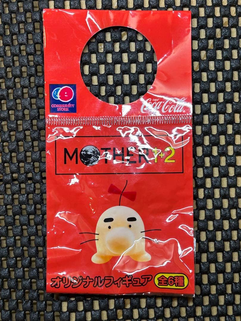 レア　レトロ　MOTHER1+2　コカコーラキーホルダー　オリジナルフィギュア