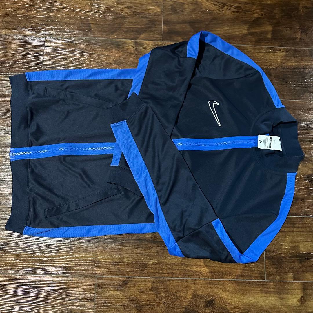 3点セット　NIKE サッカージャージ　※サイズ注意！　S,XS