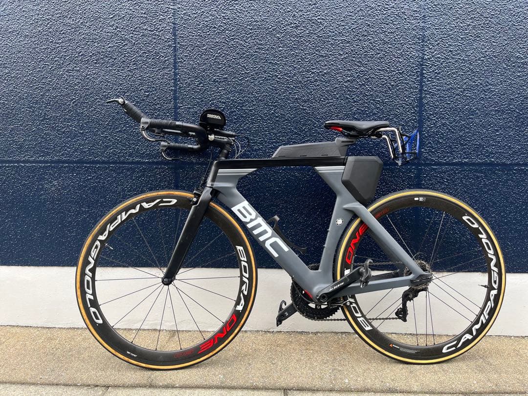 BMC タイムマシーン02 カンパニョーロBORA ONE