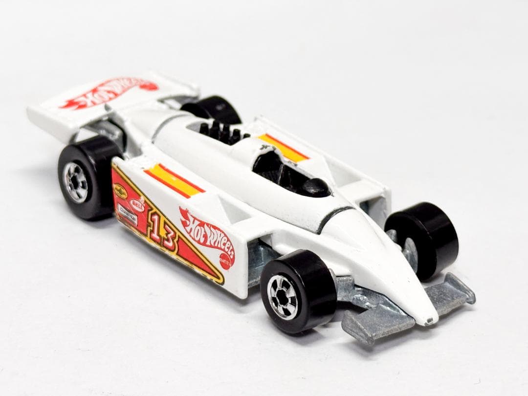 ホットウィール 1987年 ★ DEFORMULA 1 ★ CRACK-UPS