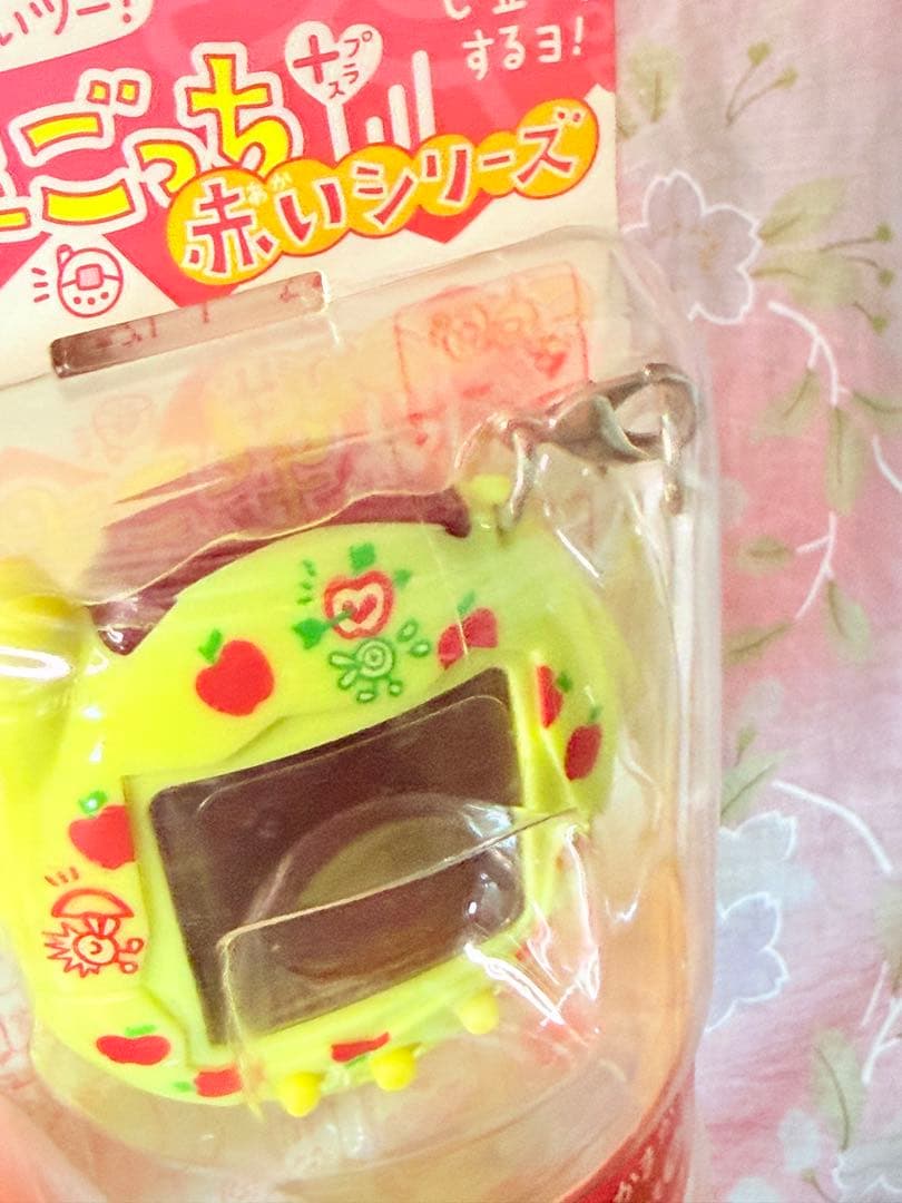 【未開封品】祝ケータイかいツー！たまごっちプラス 赤いシリーズりんごシャーベット