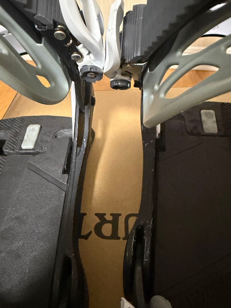 Burton Cartel MNS Mサイズ ビンディング　バートン　カーテル