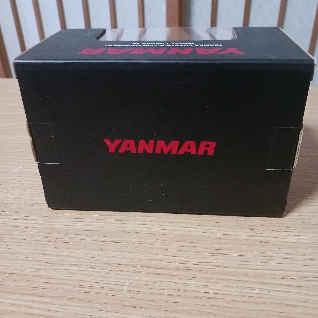 ヤンマー　YANMAR V4 ミニカー イエロー非売品