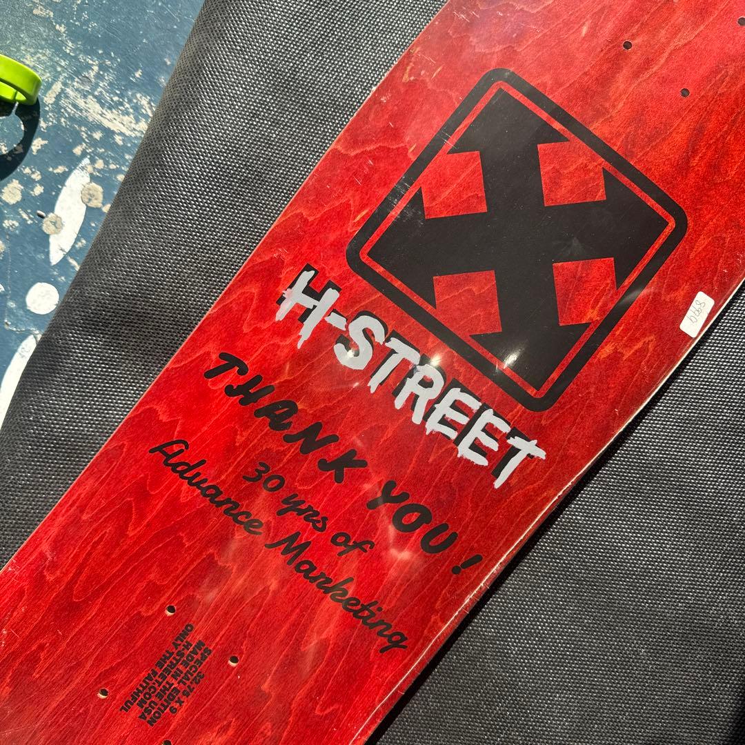 H-STREET 30周年記念スケボーデッキ9×32.75USA定価12,500