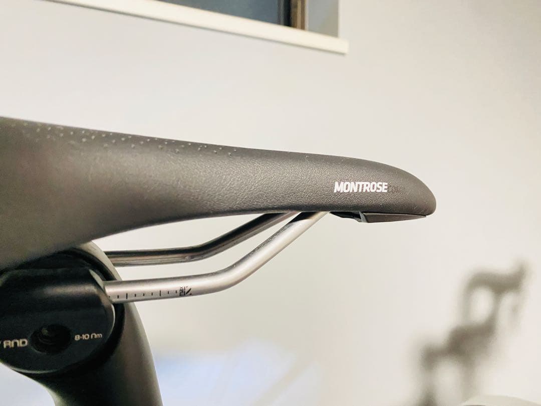 トレック　エモンダTREK Émonda SL 5 Disc 黒　赤　サイズ52