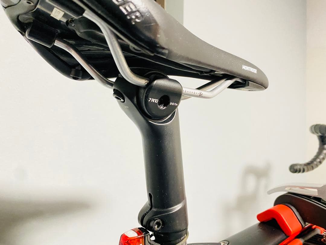 トレック　エモンダTREK Émonda SL 5 Disc 黒　赤　サイズ52