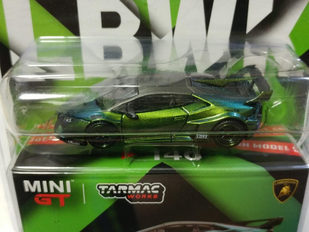 MINI GT 1/64 ランボルギーニ ウラカン GT マジックグリーン