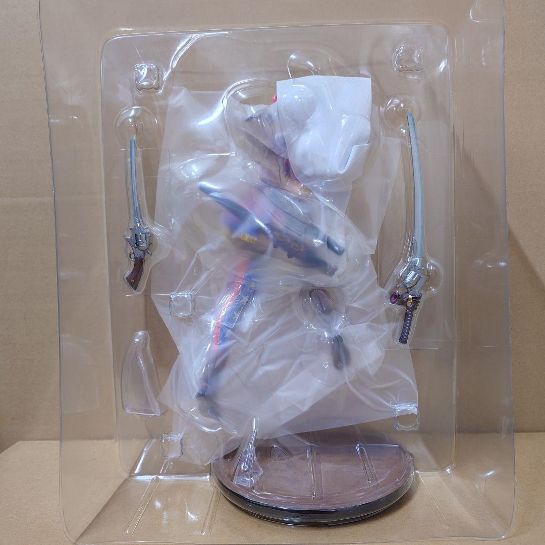 バーサーカー／宮本 武蔵 1/7 スケールフィギュア