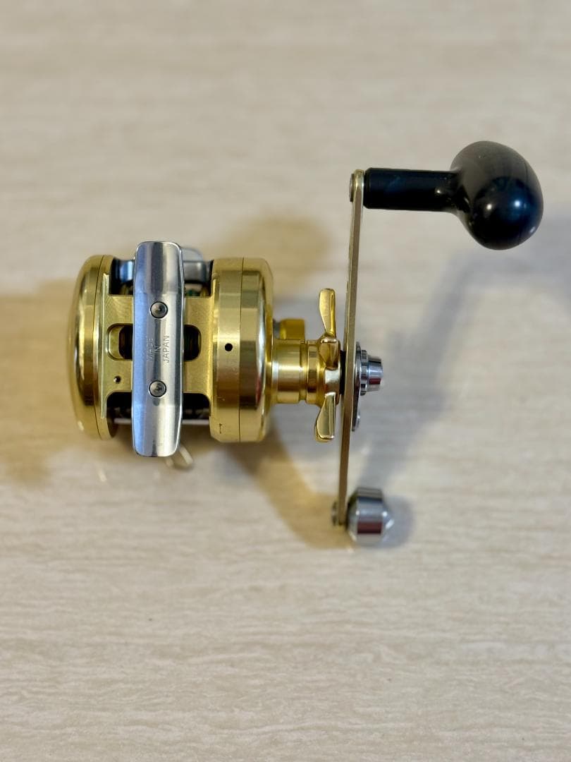 本日のみ価格希少☆【Daiwa】ミリオネアCVZ 100SFR