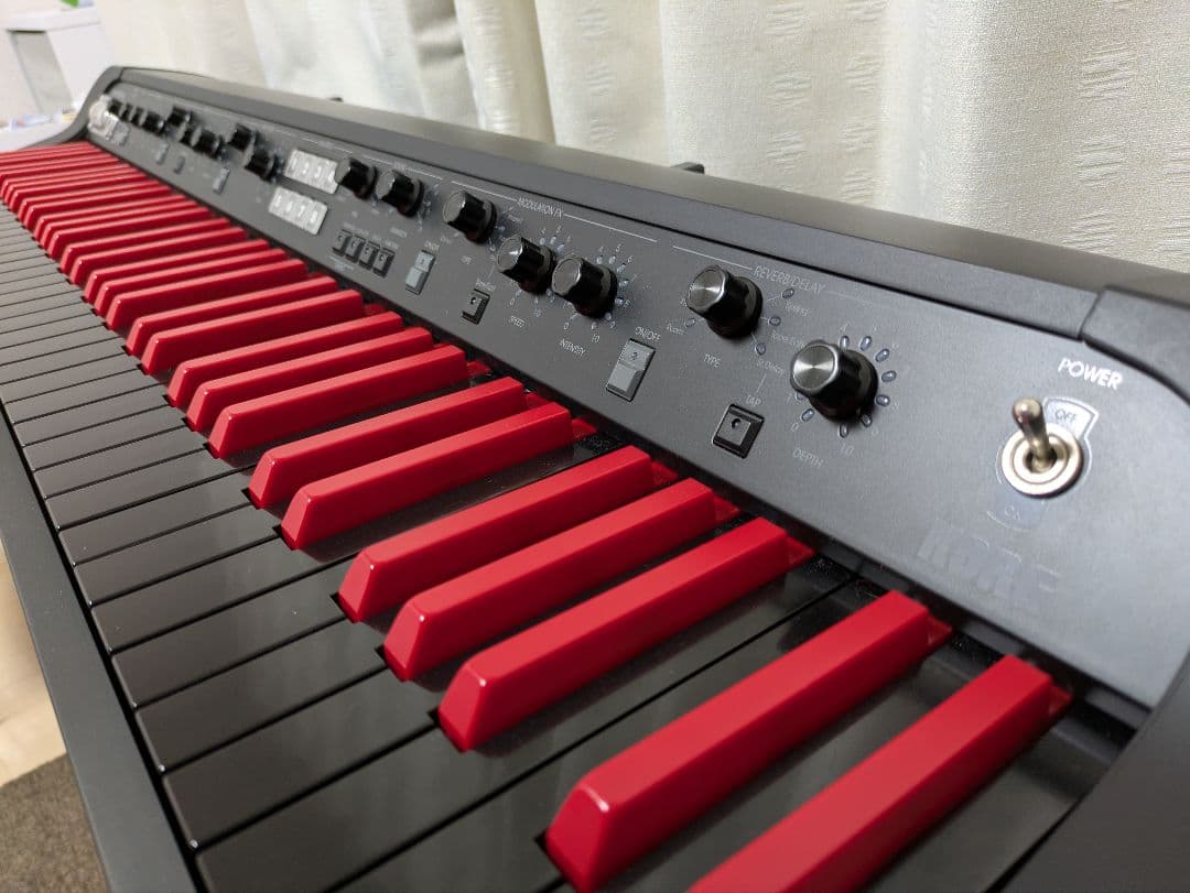 鍵盤楽器 KORG SV-1 Reverse red